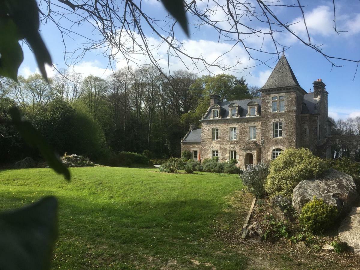 Chateau Ville Voisin Augan Exterior photo